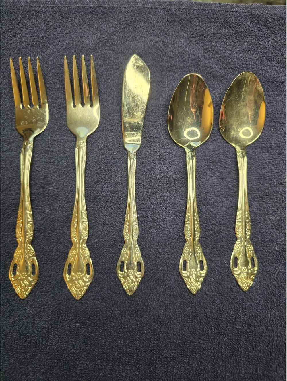 Set of 5 CHOICE Oneida Golden Brahms Gold Plated Electroplate Flatware